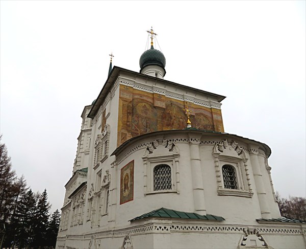 025-Спасская церковь